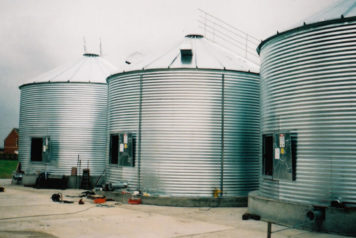 outside view of JH and W Skinns